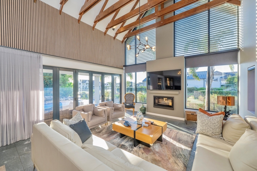 5 Bedroom Property for Sale in Pearl Valley at Val de Vie Western Cape